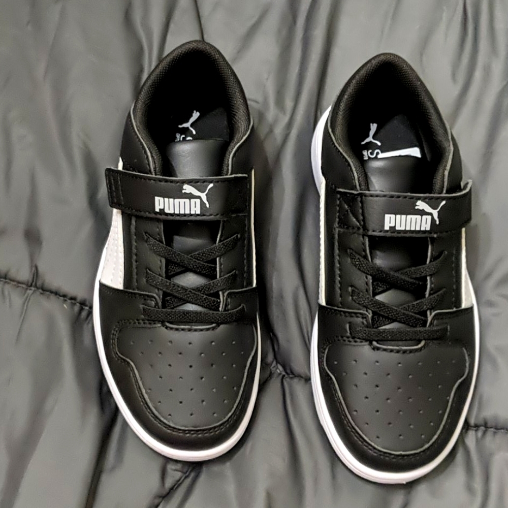 Puma kids sneakers